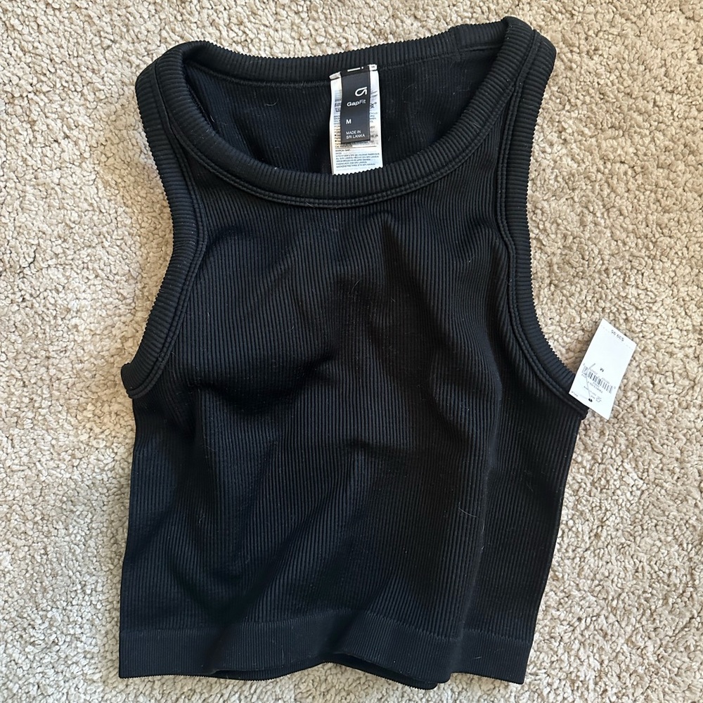 Gap Fit Black Crop Top